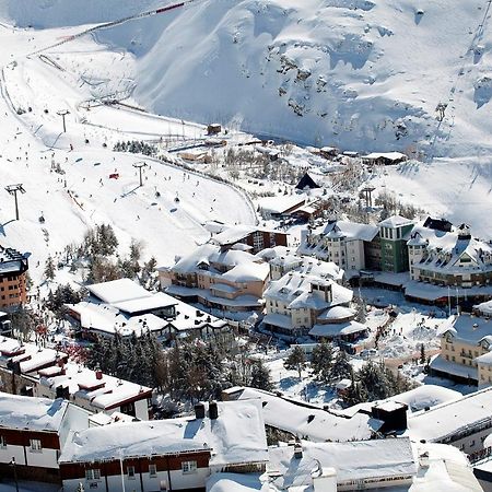 Apartamentos Sierra Nevada Pie De Pistas 3000 외부 사진
